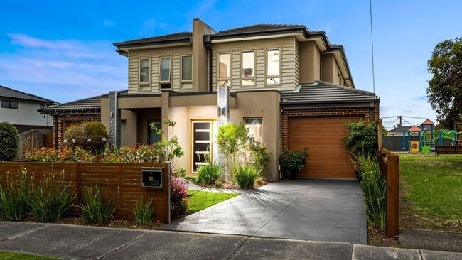 No. 7a Pennington Street, Keilor East, is going under the hammer.