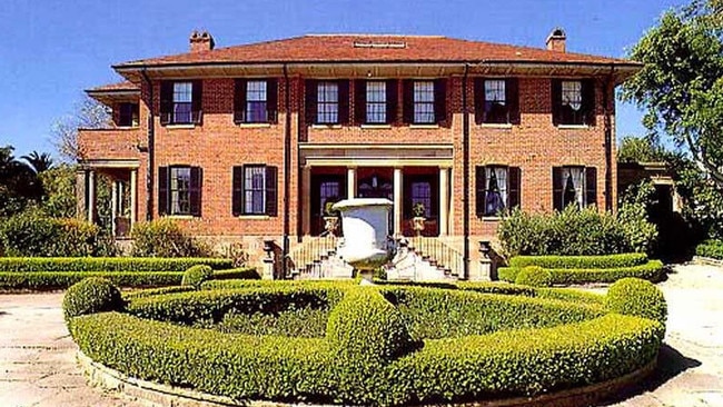 A picture of Barford Estate in Victoria Road, Bellevue Hill when it was listed for sale in 2004.