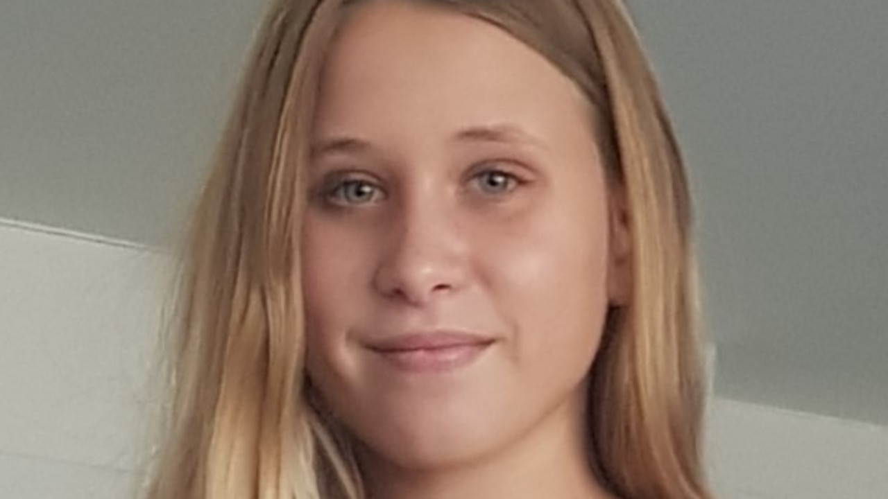 Girl 14 Last Seen At Loganlea South Of Brisbane Has Been Missing For More Than 10 Days The 7763