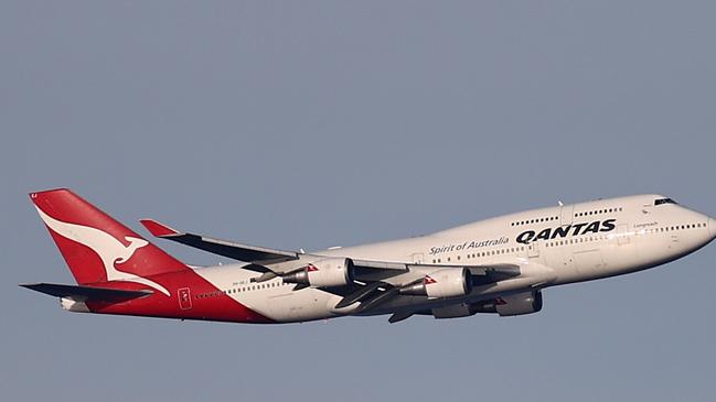 SYDNEY, AUSTRALIA - JULY 22: A Qantas Boeing 747-400, registration VH-OEJ,  passes over Sydney's Eastern Suburbs as it departs Sydney on its final flight on July 22, 2020 in Sydney, Australia. Qantas has farewelled the Boeing 747 jumbo jet from its fleet of aircraft, with the final 747-400 flight departing Sydney today. (Photo by Ryan Pierse/Getty Images)