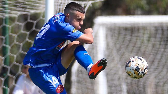 MELBOURNE, AUSTRALIA - FEBRUARY 10 2024 Blake Carpenter of Avondale during the NPL Victoria game between Avondale v Dandenong City at Reggio Calabria Club.Picture: Brendan Beckett