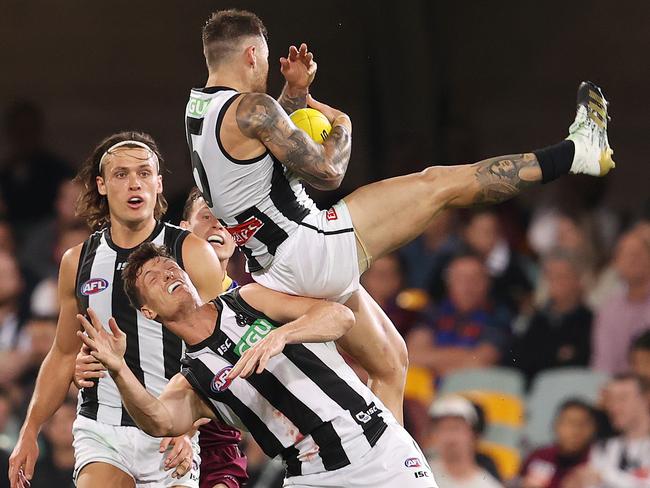 Jamie Elliott takes a spectacular mark against the Brisbane Lions. Picture: Michael Klein