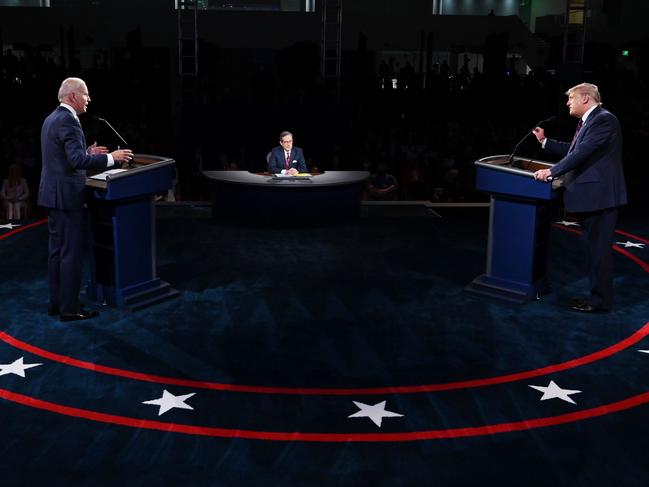 TOPSHOT - US President Donald Trump (R) and Democratic presidential candidate Joe Biden take part in the first presidential debate at Case Western Reserve University and Cleveland Clinic in Cleveland, Ohio, on September 29, 2020. (Photo by olivier DOULIERY / POOL / AFP)