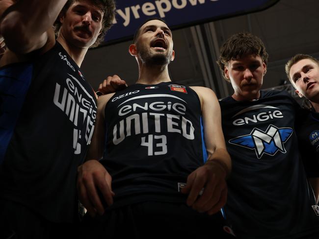 Chris Goulding speaks to the team after winning game three of the NBL Semi Final Series. Picture: Getty Images