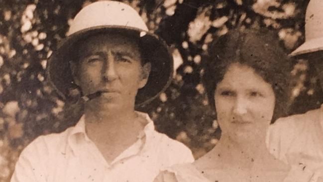 Gladys Baker (right) with her husband Bill in the 1930s.