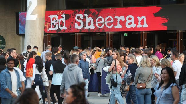 Crowds gather at the MCG for the second Ed Sheeran Concert at the MCG on Friday. Picture: David Crosling