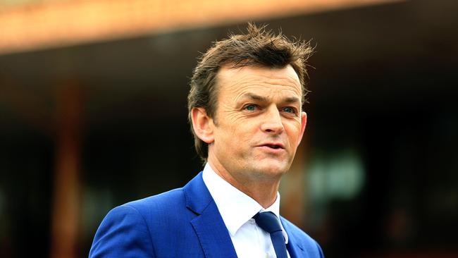 Adam Gilchrist is hopeful the pay dispute will be ended within a week.
