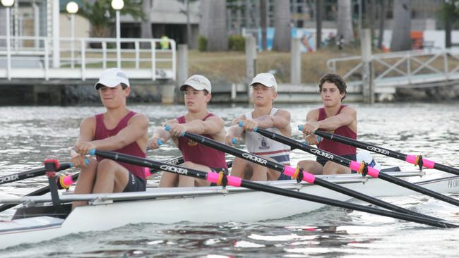 The TSS under 15 2nd quad scull training before the 2005 Head of the River competition. Picture: Michael Ross