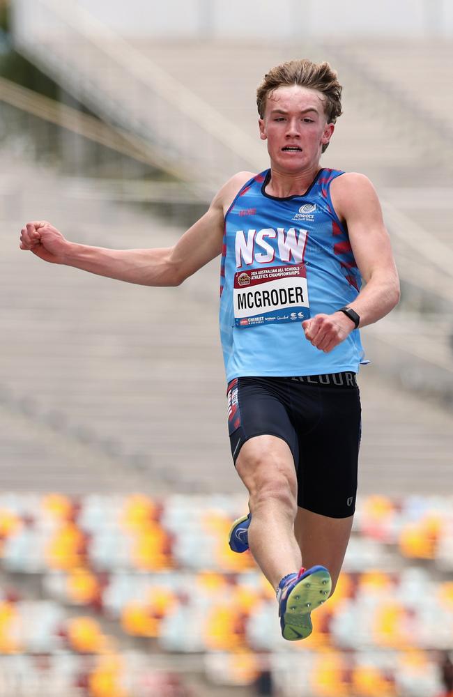 Mason McGroder of New South Wales competes in the Boys' U17 Long Jump. (Photo by Cameron Spencer/Getty Images)