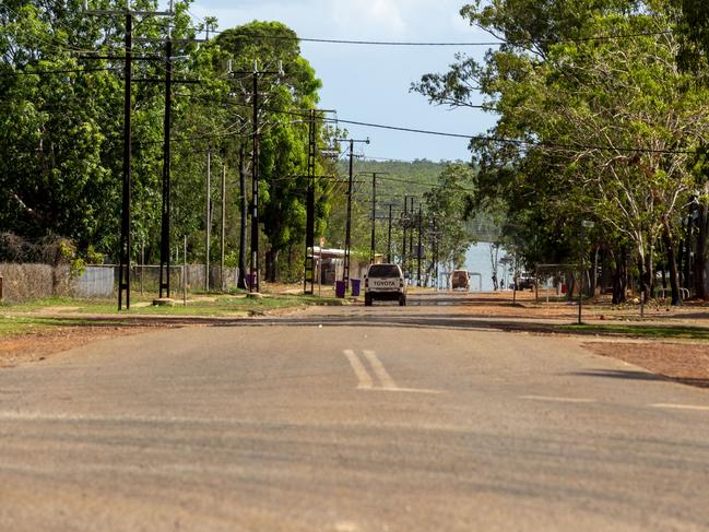 Gapuwiyak community exists on its shores the shores of Lake Evalla. Picture: Floss Adams.