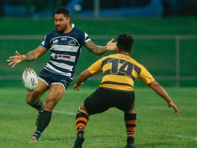 Simaika Salaa scored two tries in Casuarina Cougars’ win over Darwin Dragons. Picture: Glenn Campbell