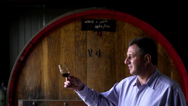 Darren De Bortoli is pulling out vines amid tough conditions across the sector.