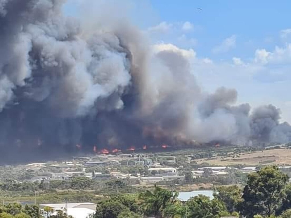 An out-of-control bushfire is burning near Port Lincoln, prompting an emergency warning. Picture: Mirelle Schiava