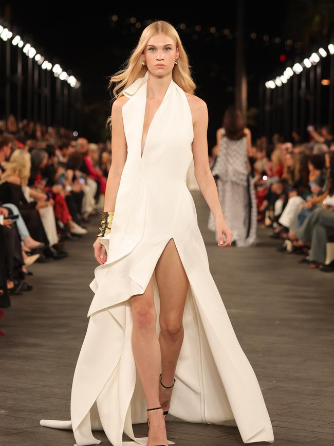 Toni Maticevski's tribute to Carla Zampatti during the brand's opening show at AFW.