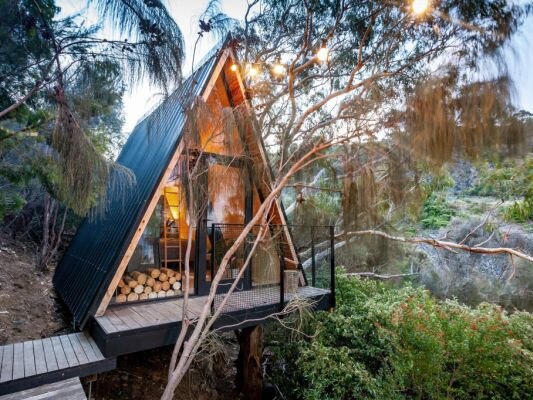 This cabin was destroyed in the blaze. Pic: Crump Architects.