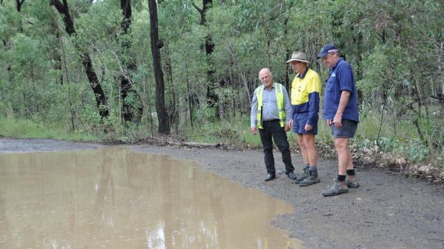 Bill Ludwig, Bondoola fire warden Ray Murphy and Cawarral first officer and fire warden and Chair of the Bushfire Support Group John McDonald.