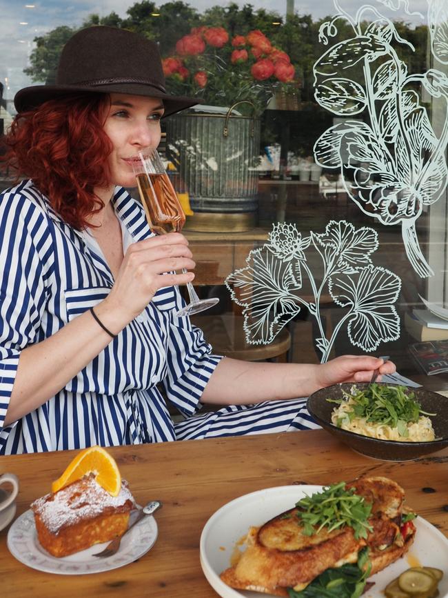 West Hobart’s Pigeon Hole Cafe is a delightful little eatery where diners can either choose to eat in, in the cosy interior, or al fresco on the outdoor tables and chairs.