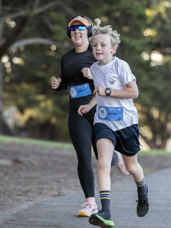 Mother's Day Classic run and walk at Bellerive. Picture: Chris Kidd