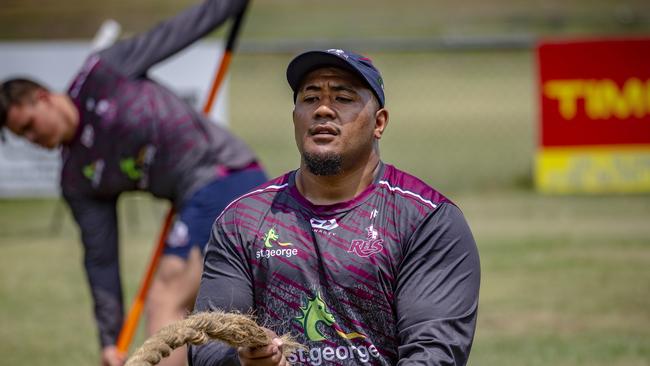 Queensland Reds prop Feao Fotuaika rehabs a foot injury at Palm Beach Currumbin Alleygators rugby club in December. Picture: QRU / Brendan Hertel