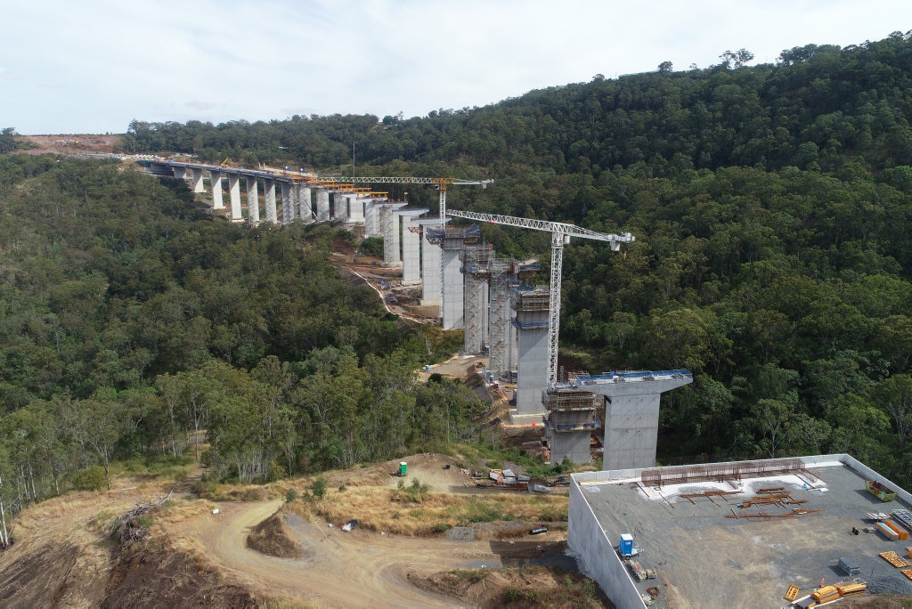 work on the Toowoomba Second Range Crossing, June 2018