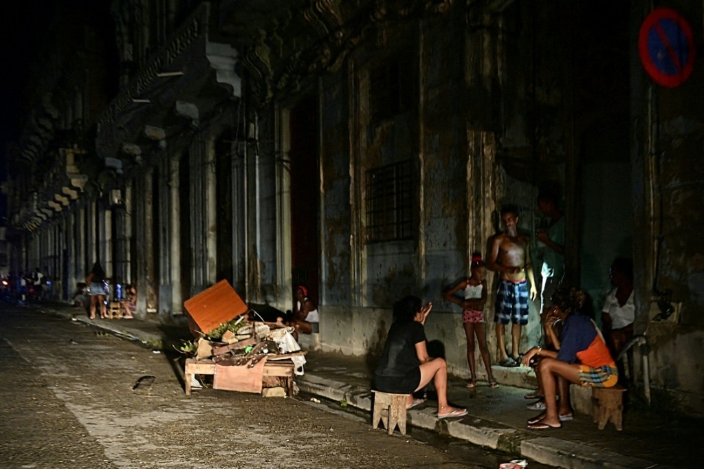 Power restored to most of Cuban capital after nationwide blackout