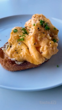 How to master scrambled eggs