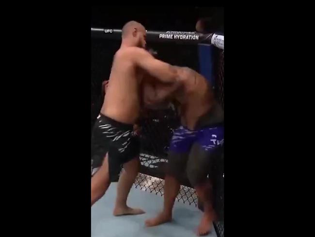 Aussie heavyweight Justin Tafa knocked out in 35 seconds