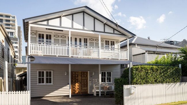 129 Princess St, Kangaroo Point goes to auction at 8am