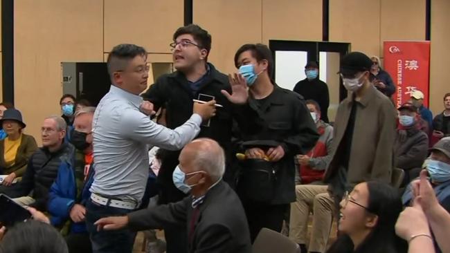 A late night candidate’s forum in the ultra marginal seat of Chisholm was disrupted by controversial anti-Chinese communist party activist Drew Pavlou.