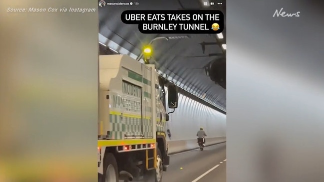 Food delivery cyclist spotted in Burnley Tunnel