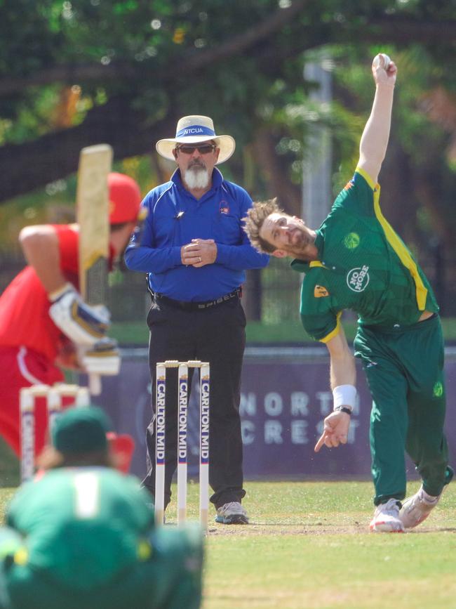 PINT left-arm quick Blade Baxter has taken 30 wickets across all formats in the 2021 Dariwn Premier Grade. Picture: Glenn Campbell