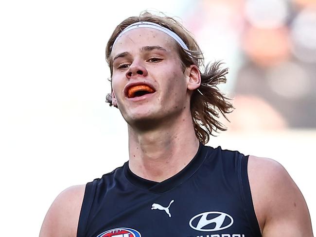 MELBOURNE, AUSTRALIA - JUNE 18: Tom De Koning of the Blues celebrates a goal during the 2023 AFL Round 14 match between the Carlton Blues and the Gold Coast Suns at the Melbourne Cricket Ground on June 18, 2023 in Melbourne, Australia. (Photo by Dylan Burns/AFL Photos via Getty Images)