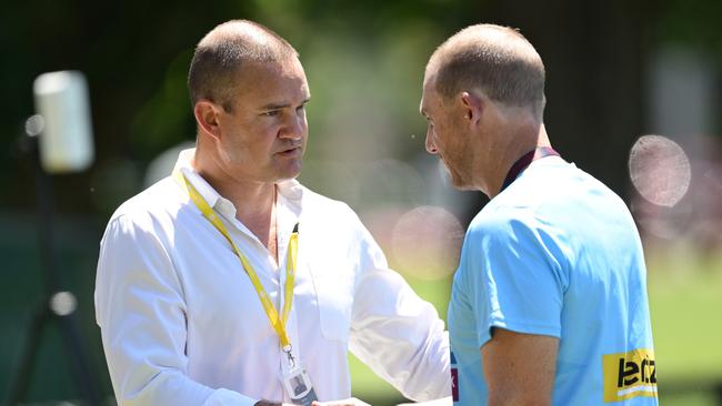 MELBOURNE, AUSTRALIA - NOVEMBER 22: Brad Green the President of the Demons shakes hands with Simon Goodwin, Senior Coach of the Demons during a Melbourne Demons AFL training session at Gosch's Paddock on November 22, 2024 in Melbourne, Australia.  (Photo by Quinn Rooney/Getty Images)