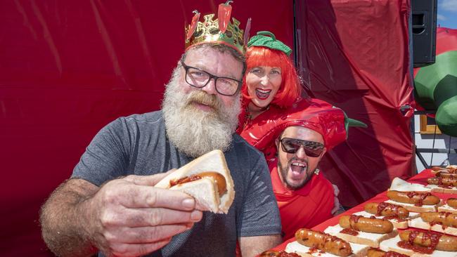 2022 King of the Murphys Creek Chilli Festival Damion Russell with Jason O'Connor and Madison Hebbard. Picture: Nev Madsen.