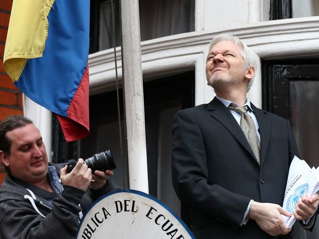 Julian Assange Hits Out At David Cameron And Hillary Clinton | News.com ...