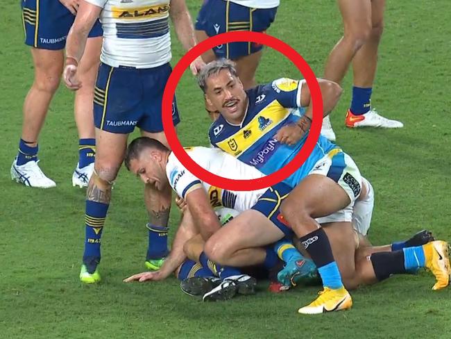 The NRL's captain's challenge controversy reared its head in the Parramatta vs Gold Coast game.