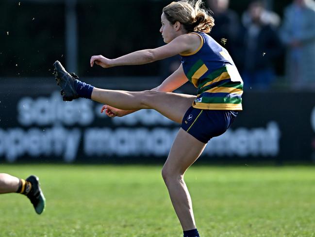 Sarah Cameron in action for St Kevins. Picture: Andy Brownbill