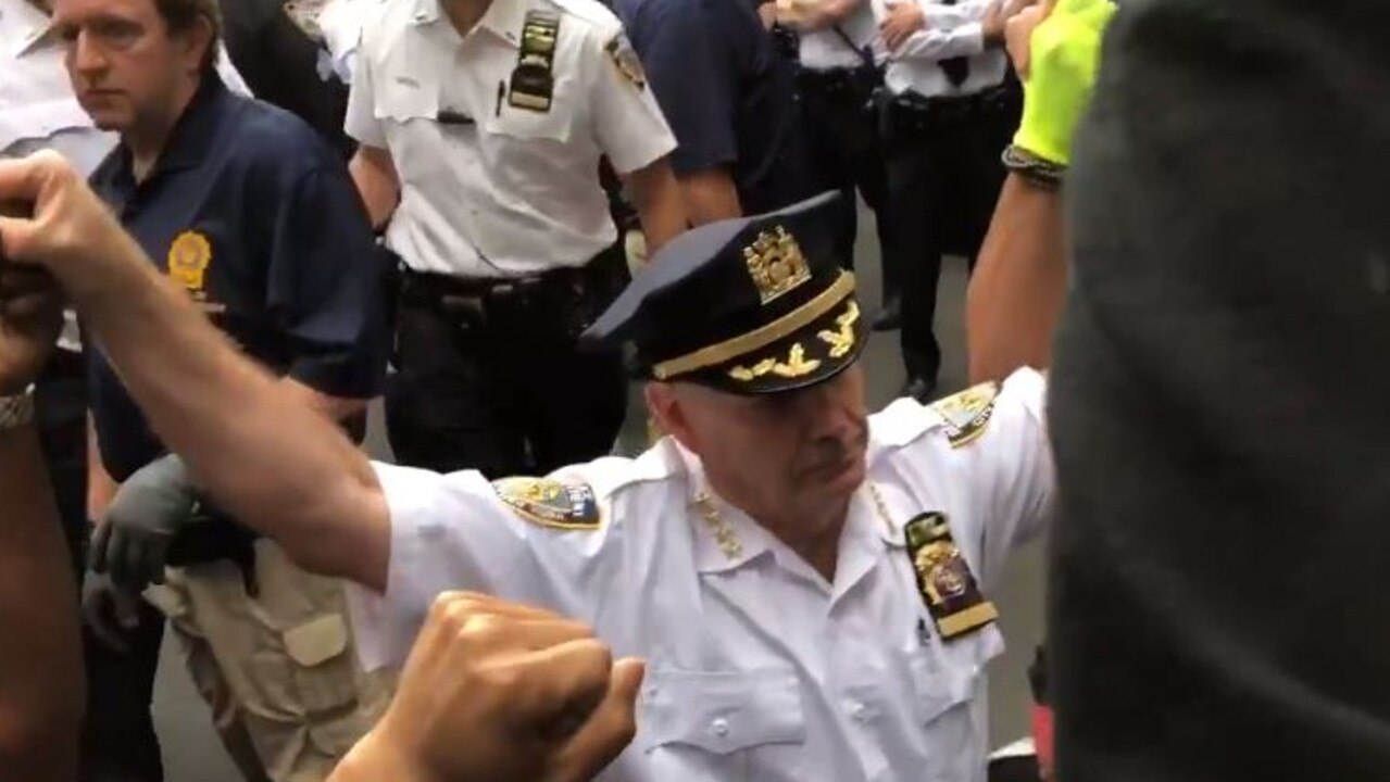 The NYPD Chief. Picture: Twitter/@glorioso4ny