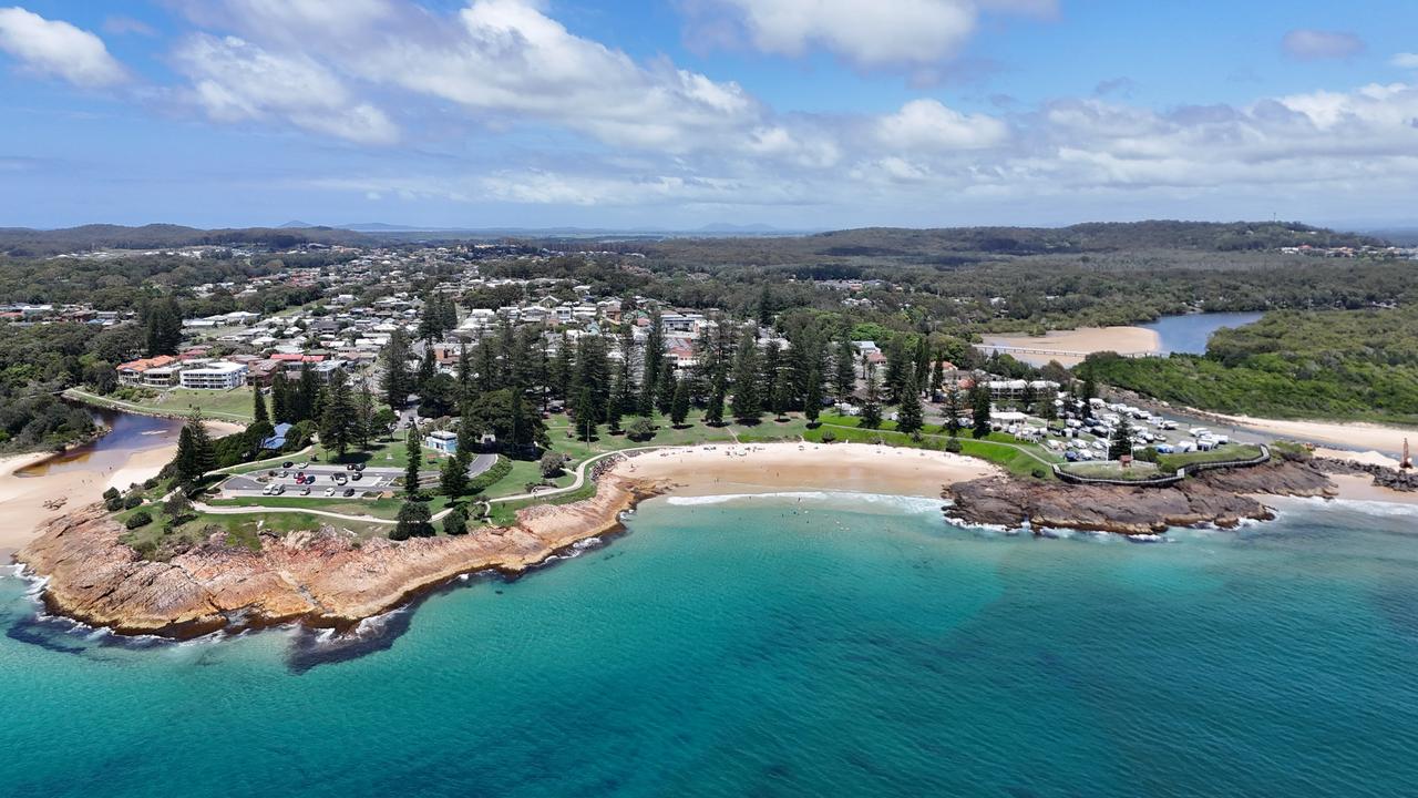 A nine-year-old boy died after becoming trapped in the rocks at South West Rocks. Picture: Richard Dobson