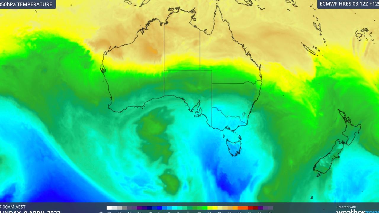 A burst of unusually cold mid-autumn weather is set to hit the nation's southeast this weekend. Picture: Weatherzone