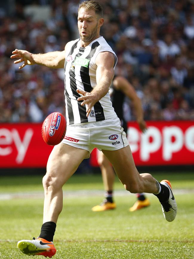 Cloke won Collingwood’s goalkicking four years in a row. Picture: Colleen Petch