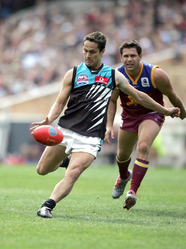 Gavin Wanganeen booted four goals for the Power.