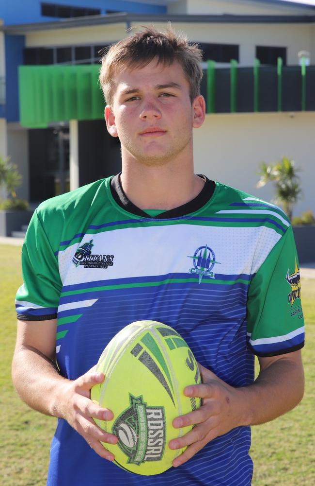 Jai Hansen played three years with the The Cathedral College First XIII, captaining the team in Year 12.