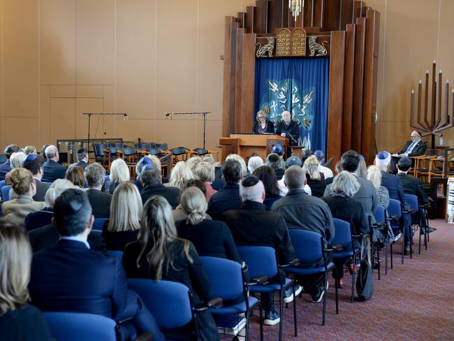 Sam’s parents told the crowd of how Sam had celebrated his bar mitzvah in the same hall 22 years earlier. Picture: Andrew Henshaw