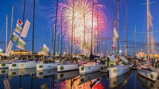 Marina ambience Constitution Dock Hobart Fireworks New Year's Eve. Picture: DANIEL FORSTER for boating page for Hobart Mercury