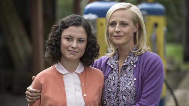 Sarah (Marta Dusseldorp) with Leah Gold (Madeleine Clunies-Ross) in A Place to Call Home’s fifth season.