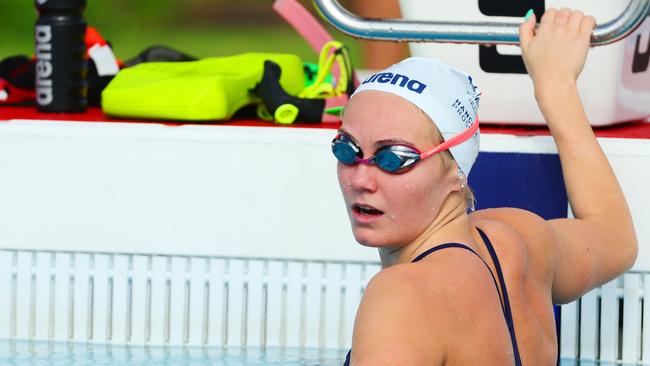 Ariarne Titmus trains on the Sunshine Coast for the Tokyo Games.