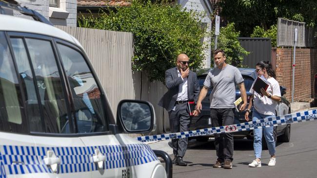 SYDNEY, AUSTRALIA - NewsWire Photos - February 02, 2025: Anti Semitic graffiti found in See Lane, Kingsford. Police and forensics at scene.Picture: NewsWire / Simon Bullard.