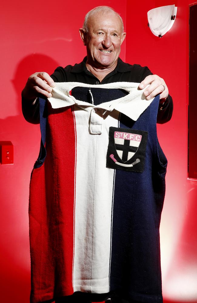 Max Pitt holds the jumper of St Kilda’s Verdun Howell with whom he swapped jumpers after St Kilda defeated Collingwood in the 1966 Grand Final. Picture: Colleen Petch