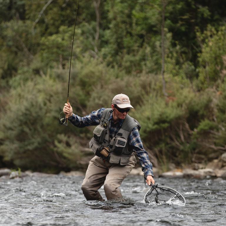World Fly Fishing Championships bring top anglers to Tassie rivers